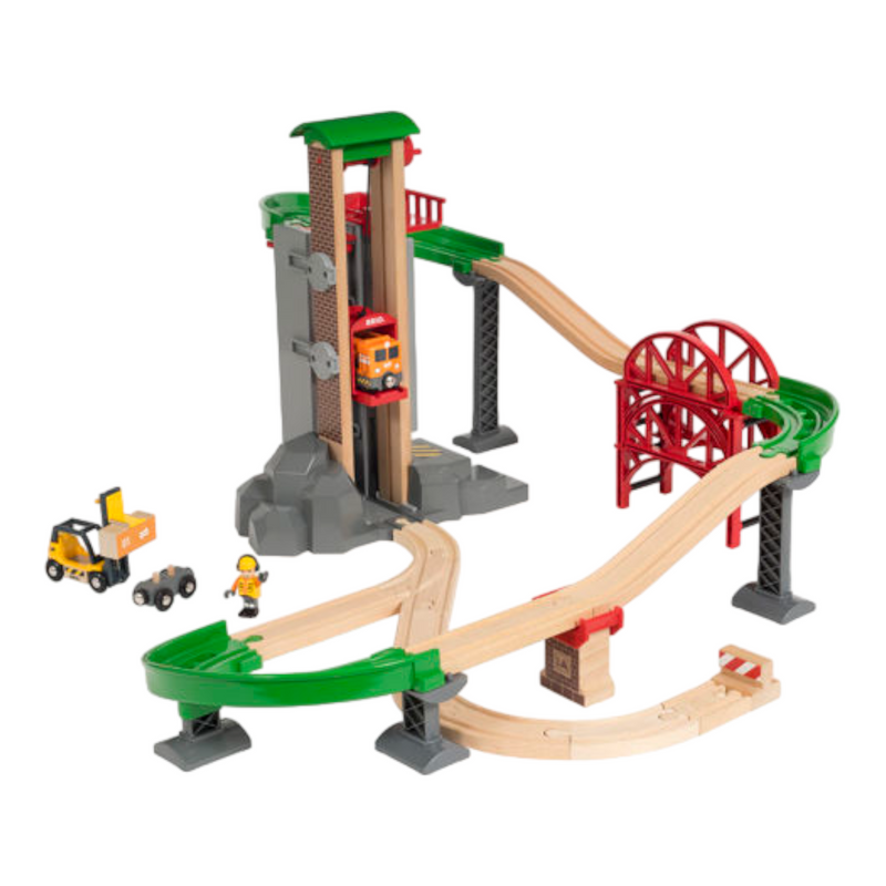 BRIO Set - Lift and Load Warehouse Set, 32 pieces