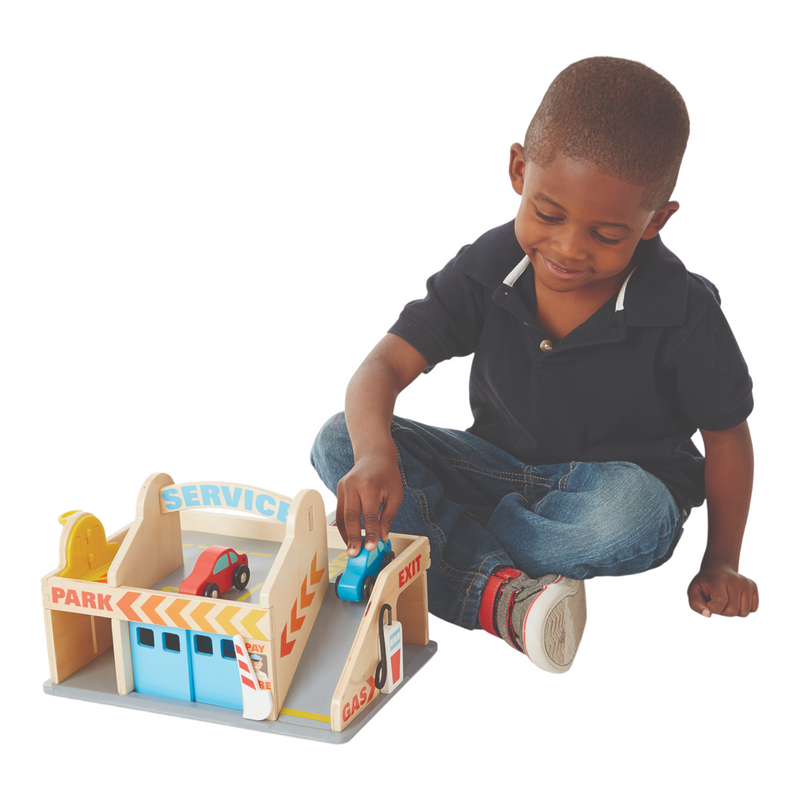 Melissa & Doug - Service Station Parking Garage