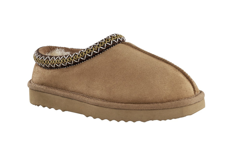 UGG Outback Braided Slip On Boot (Chestnut)