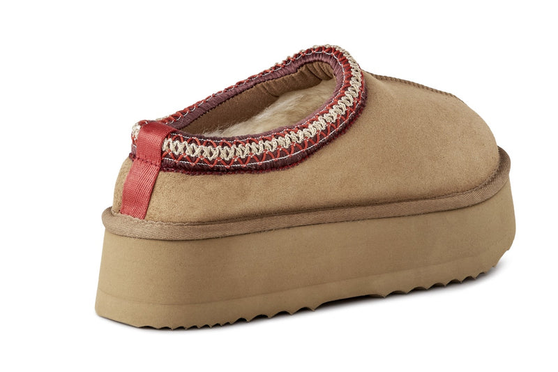 UGG Outback Maddie Slip On Boot (Chestnut)